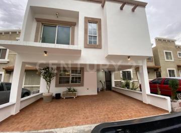 Casa · 189m² · 3 Recámaras · Casa en Venta Fraccionamiento Puerta de Sebastian, Chihuahua, Chihuahua
