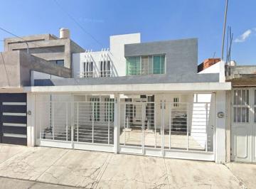 Casa de 3 habitaciones, Morelia · Casa en Venta Agustín Arriaga Rivera, Morelia, Michoacan
