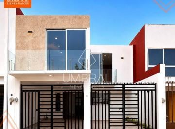 30740dedf5e79de80c570b70207ea9c8e58c4c6882f8bfb9c65c3cf2bab89fbd · Casa con 4 Recámaras en Venta, Fracc. Morada del Quetzal, Xalapa