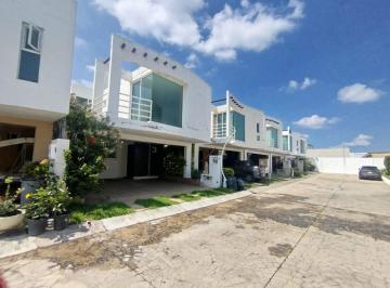 Casa de 3 habitaciones, Cuautla · Casa de 119 m² con 3 Recámaras en Venta en Sitio del Sol