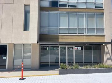 Local comercial · 129m² · 1 Estacionamiento · Local en Planta Baja - (4)