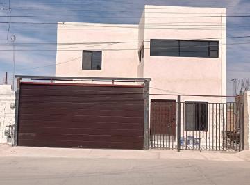 Casa de 3 habitaciones, Juárez · Casa 3 Recaramas, Estrenela Atras del Parque Central