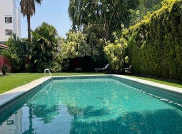 Departamento de 2 habitaciones, Guadalajara · Departamento en Venta en Country Club con un Oasis en Guadalajara