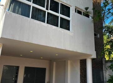 Casa de 6 habitaciones, Zapopan · Casa en Venta Adaptada Para Renta de Cuartos Individuales