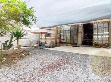 Casa · 110m² · 3 Recámaras · 3 Estacionamientos · Cómoda Sencilla y Funcional
