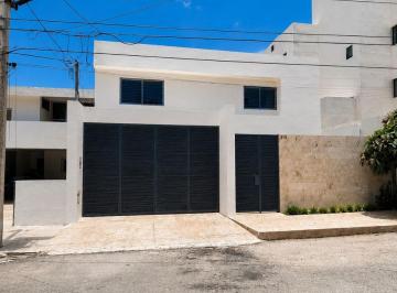 Casa de 3 habitaciones, Mérida · Casa en Venta en Villas La Hacienda | 3 Recámaras | 240 m² de Terreno