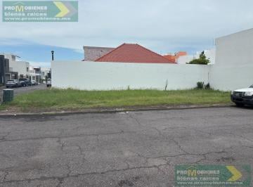 Terreno / Lote · 198m² · Terreno en Venta en Esquina I Lomas Residencial