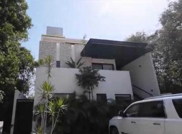 0db4086b442a8d0d8136560345754330e9fe3c7f6b45994a22137ad657157e55 · Casa en Venta Playa del Carmen