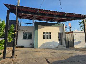 Casa · 2 Recámaras · 2 Estacionamientos · Casa en Fraccionamiento Infonavit Barrancos