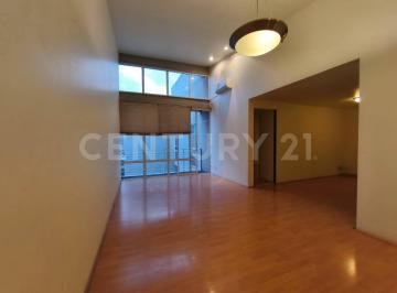 Departamento · 86m² · 2 Recámaras · 2 Estacionamientos · Exclusivo Departamento con Doble Altura