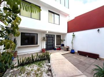 Casa de 2 habitaciones, Coyoacán · Casa en Renta en Villa Quietud Coyoacan