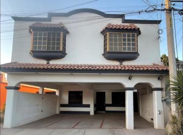 Casa de 3 habitaciones, Cajeme · Amplia Casa La Joya