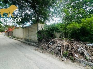 Terreno / Lote , Mérida · Terreno en Venta en Xcanatun, Merida, Yuc. Etv422