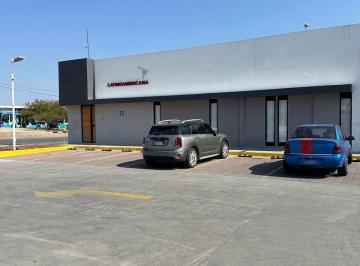 Local comercial · 70m² · 3 Estacionamientos · Local - San Miguelito