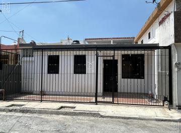 Casa · 95m² · 2 Recámaras · 1 Estacionamiento · 1608 - Casa en Renta Roble San Nicolas