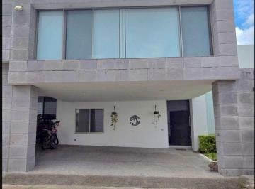Casa de 3 habitaciones, Querétaro · Casa en Renta en Real de Juriquilla