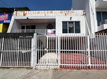 Terreno / Lote · 390m² · 4 Recámaras · 2 Estacionamientos · Terreno en Zapopan Centro a Una Cuadra de La Basilica Baja de Precio