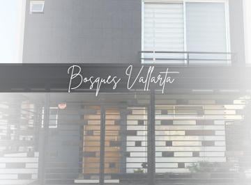 Casa de 4 habitaciones, Zapopan · Casa en Bosques Vallarta con 4 Recámaras, Roof Garden, Terraza y Jardín