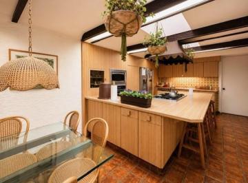 Casa · 450m² · 3 Recámaras · 3 Estacionamientos · Vanta! Oportunidad Casa en Bosque de Moras