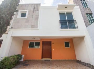 Casa de 4 habitaciones, Zapopan · Casa en Renta, Residencial San Isidro, Zapopan | Rcr - 2335