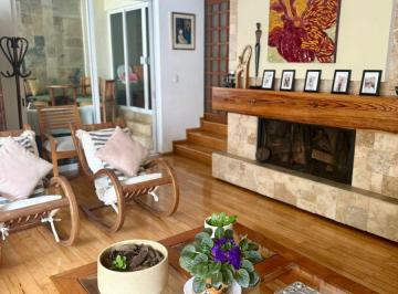 Casa de 4 habitaciones, Miguel Hidalgo · Casa en Venta o Renta en Bosques de Las Lomas