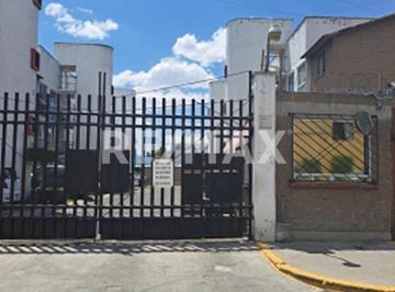 Departamento · 61m² · 2 Recámaras · 1 Estacionamiento · Departamento en Renta - (4)