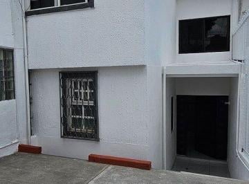 Casa de 3 habitaciones, Tlalnepantla de Baz · Venta de Casa en El Dorado, Calle Cerrada Tlalnepantla