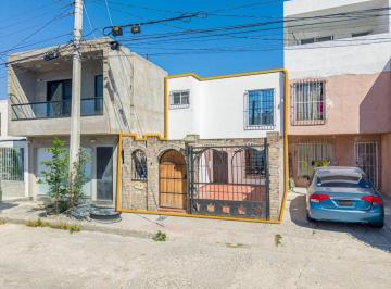 Casa de 3 habitaciones, Tijuana · Casa en Venta de 3 Recamaras en La Colonia Vivienda Magisterial 37, Tijuana Bc