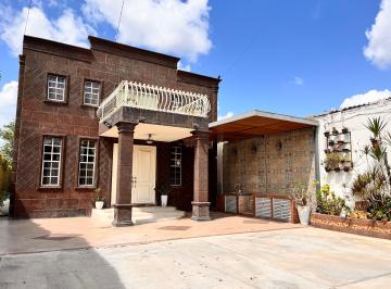 Casa de 5 habitaciones, Reynosa · Casa en Venta | Colonia Rivereña