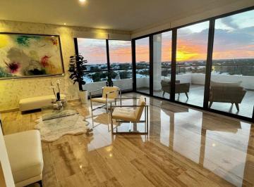 Departamento de 3 habitaciones, Benito Juárez · Penthouse de 323 m² con 3 Recámaras en Renta en Residencial Cumbres