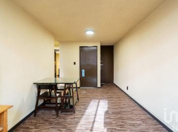 Departamento · 64m² · 2 Recámaras · 1 Estacionamiento · Departamento en Venta en Tlatelolco, Recién Remodelado Precio de Oportunidad