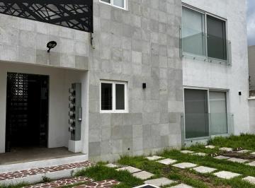 Departamento · 89m² · 2 Recámaras · 1 Estacionamiento · Depto Pb 89 m² 2 Rec Patio Privado | San Isidro Juriquilla | $11,500