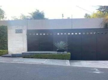 de7c99fad419865de873ba985cfe3eb53c715178523ff5b07a36e24895b50fa7 · Casa Remodelada en Venta y Renta en Pedregal