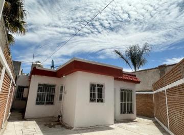 Casa en Renta de 3 habitaciones Empleado Municipal · Renta Casa