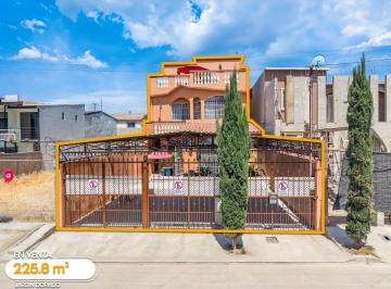 Casa de 4 habitaciones, Tijuana · Casa en Venta en Jardin Dorado, Tijuana Baja California