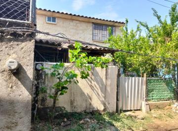 Casa en condominio en Venta de 3 habitaciones Valle del Palmar  · Vendo Casa 3 Recamaras 2 Baños, en Acapulco, Guerrero.