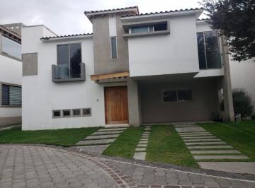 Casa en condominio · 290m² · 3 Recámaras · 4 Estacionamientos · Casa en Renta en Metepec Condado del Valle Seccion Belardia