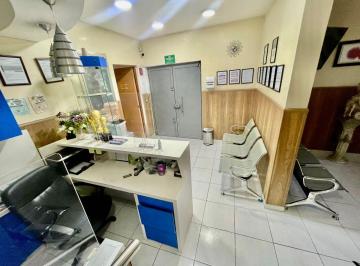 Casa uso de suelo de 7 habitaciones, Coyoacán · Clínica Consultorios o Espacios de Oficina en Renta, Zona Coapa Ex Hacienda Coapa Zona Hospitales