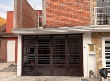Casa de 3 habitaciones, Cuautlancingo · Venta de Casa Puebla Zona de Cuautlancingo Volkswagen