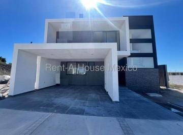 Casa de 3 habitaciones, El Marqués · Casa de Autor en Renta con 3 Recámaras y Estacionamiento Techado | Mallorca Residence
