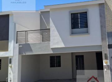 Casa · Casa en Venta Almería Apodaca Frente a Parque