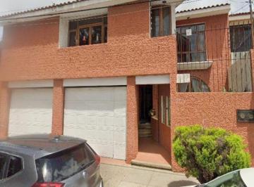 Casa de 4 habitaciones, Oaxaca de Juárez · Casa en Venta en Fraccionamiento Colinas de La Soledad