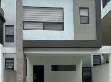Casa de 3 habitaciones, García · Casa en Renta Porto Cumbres