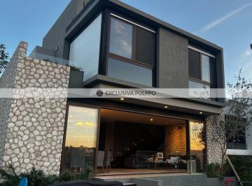 366822.jpg · Casa en Venta en Fray Junípero Serra