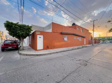 N/A · Casa Amplia con Espacio Independiente — Inversión Inteligente