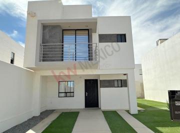 N/A · Hermosa Casa en Privada Monet Residencial con Casa Club