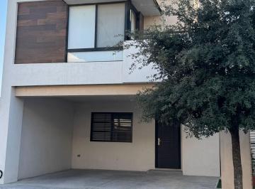 N/A · Casa en Fraccionamiento Privado