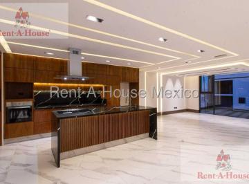 Casa · 427m² · 4 Recámaras · 6 Estacionamientos · Casa en Venta en Bosque Esmeralda Atizapan de Zaragoza Gis 25 - 2424
