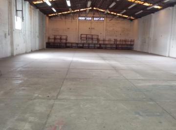 Nave industrial , Puebla · Bodega 800 m² Mas Oficinas por Estadio Cuauhtémoc