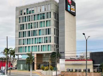 Local comercial · 250m² · Local en Laguna de La Herradura